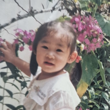 Gina 어린 시절 사진